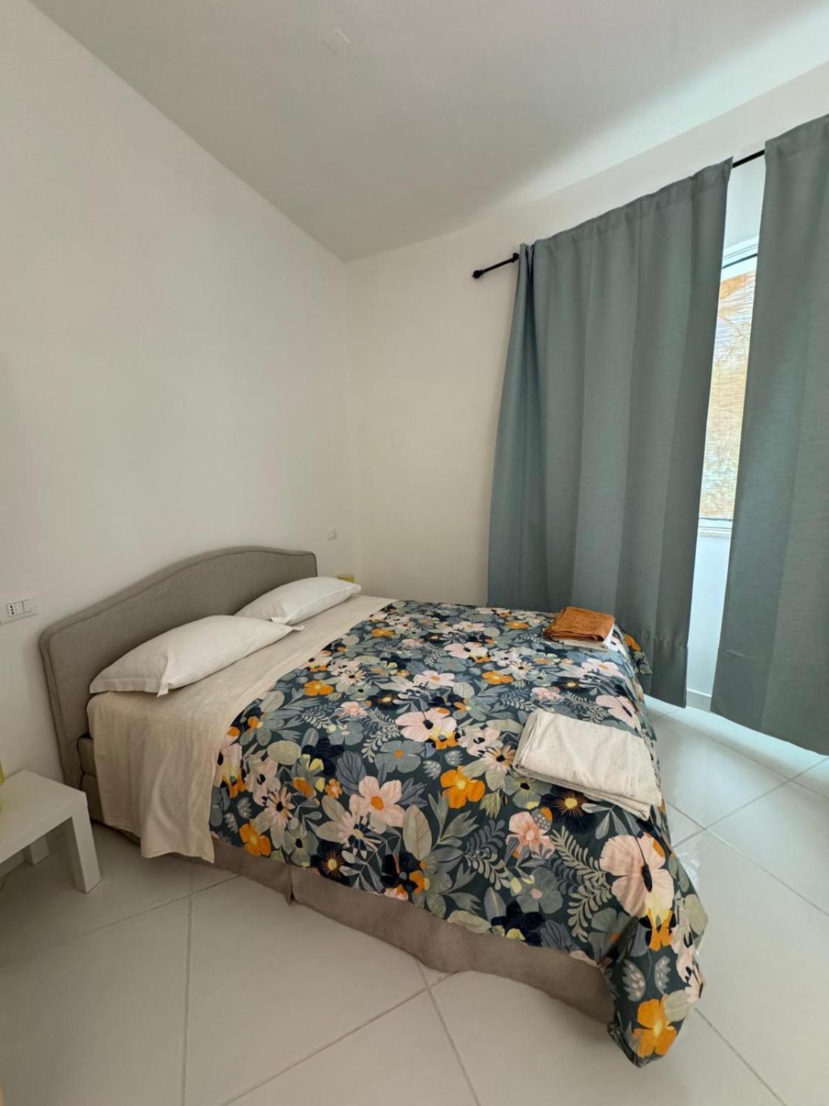 Il Caimano B & B, Con Piscina Dall'11 Luglio Al 31 Agosto * Vulcano (Isola)