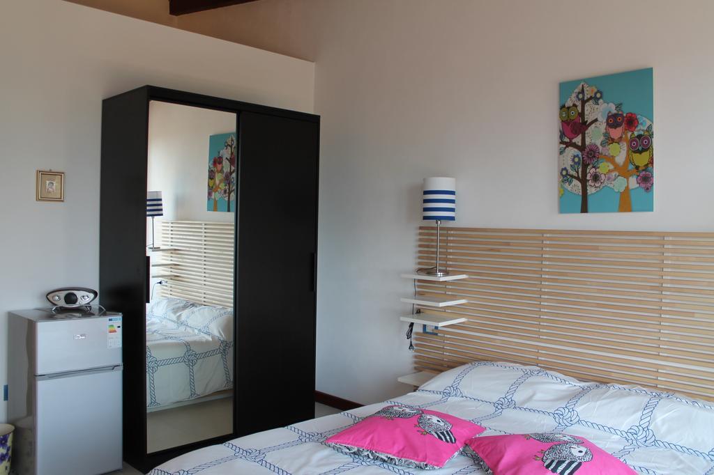 Frühstückspension Il Caimano B & B, Con Piscina Dall'11 Luglio Al 31 Agosto